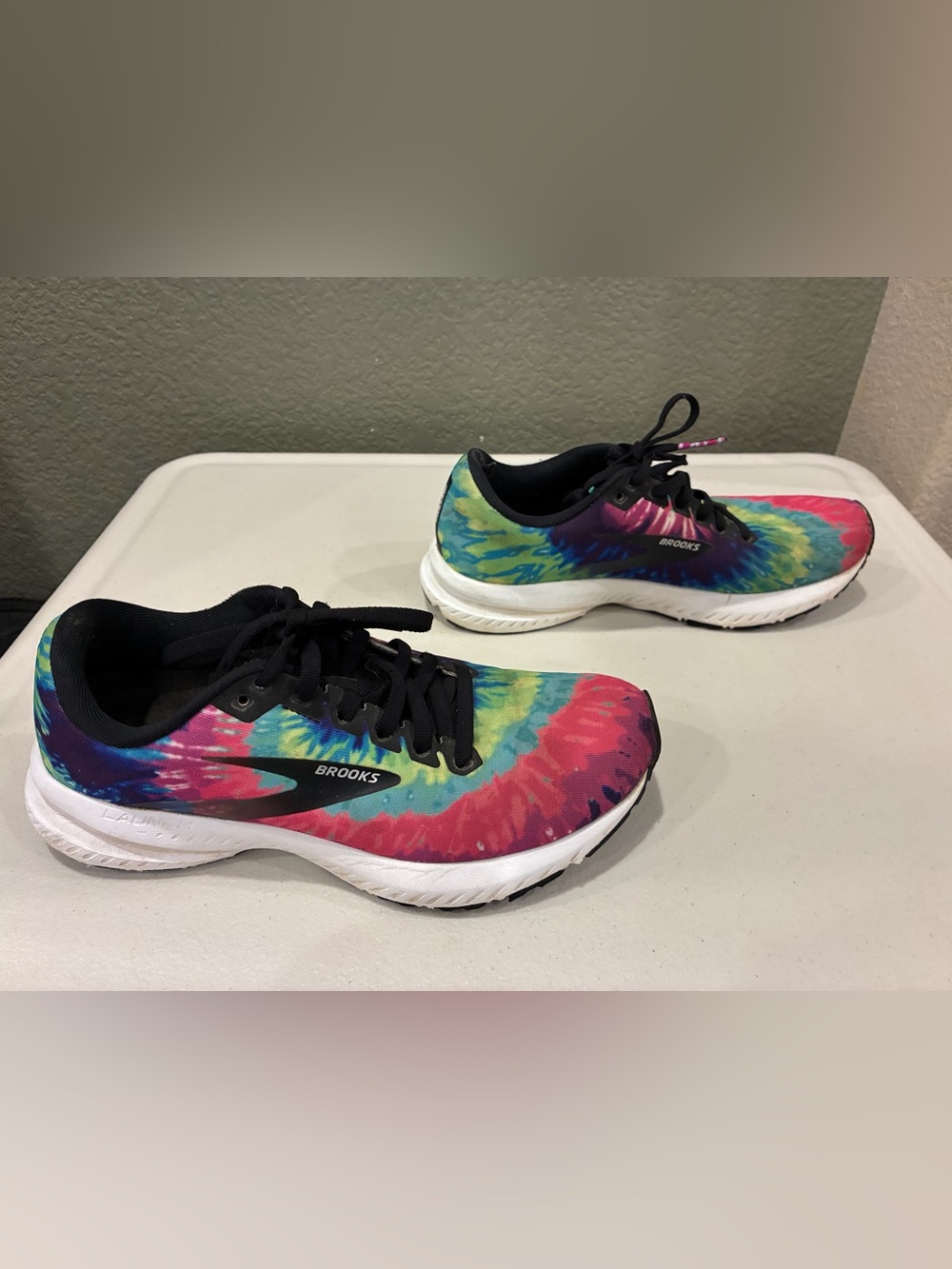 Brooks Launch 7 Shoes Womens Size 8D Tie Dye Rock n Roll Marathon Running